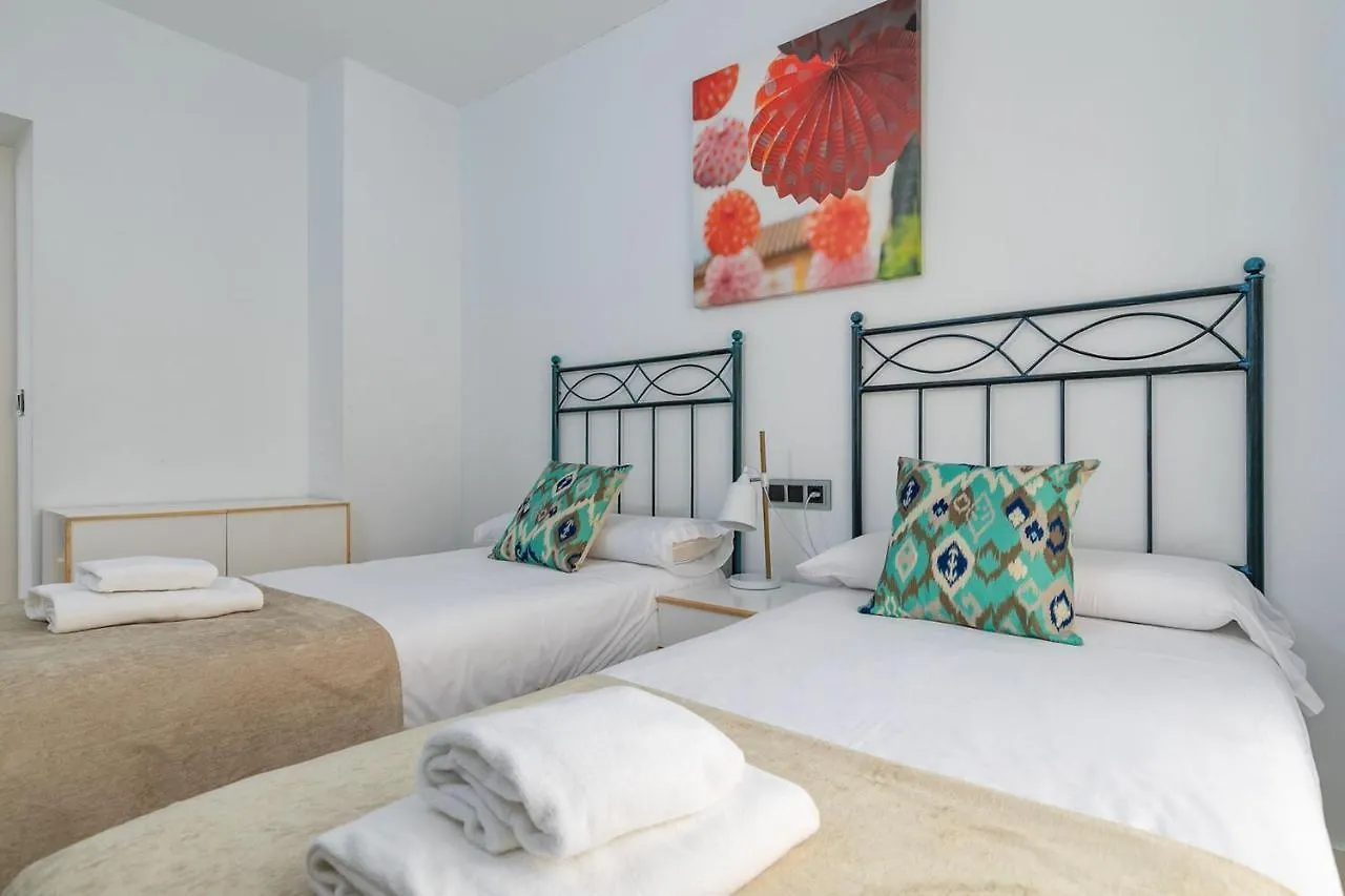 Holiday Rentals Tempa Museo Sevilla Apartment