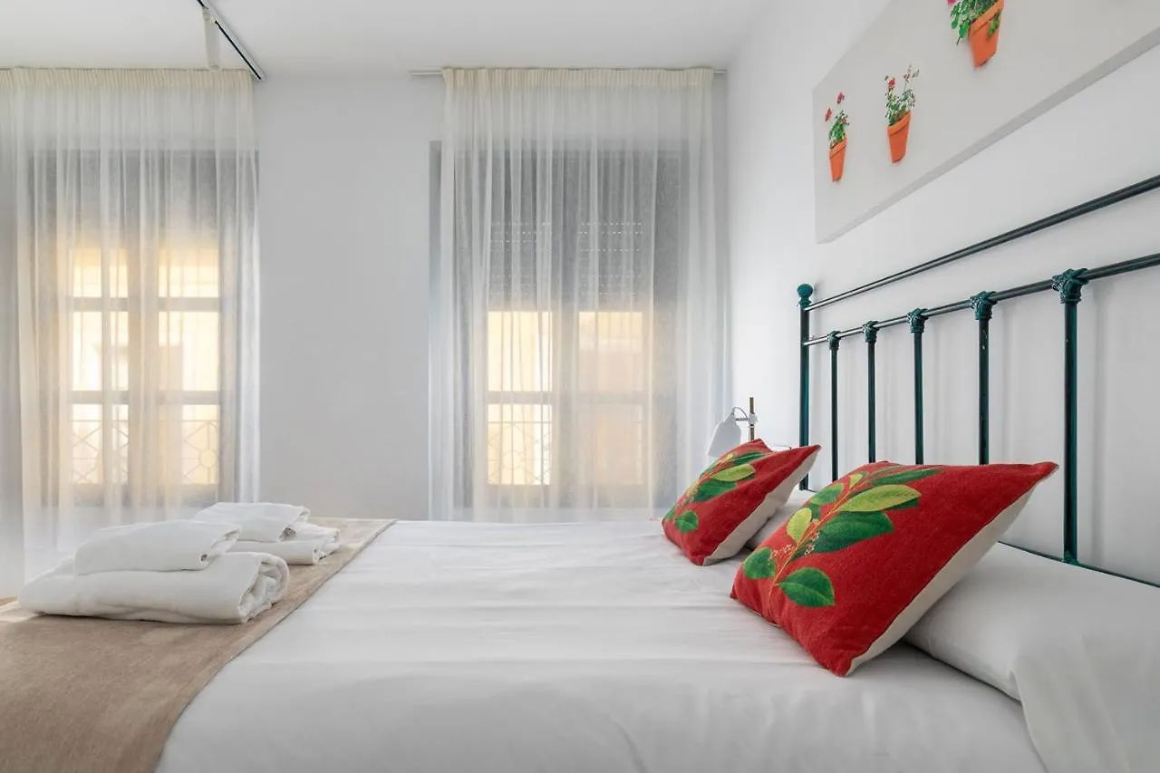 Apartment Holiday Rentals Tempa Museo Sevilla Spanien